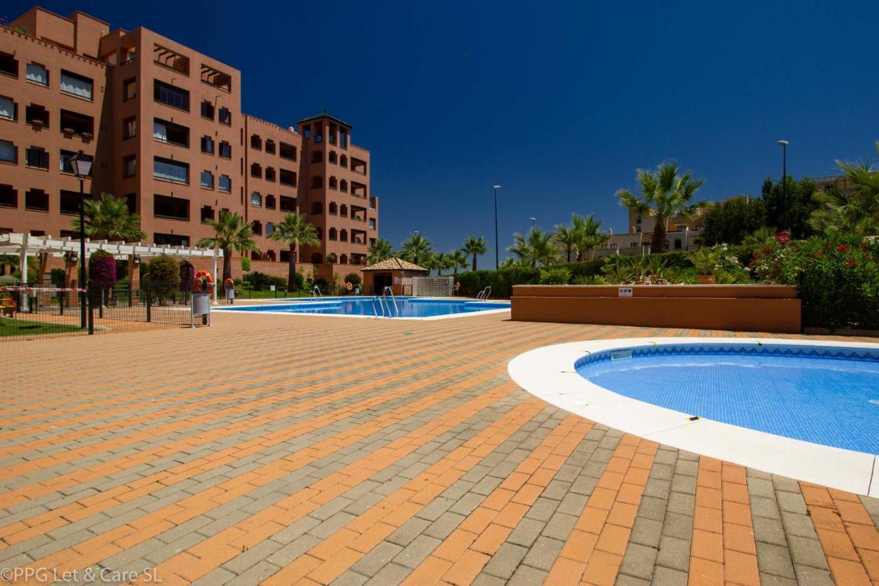 Apartment Sea View 200m To *